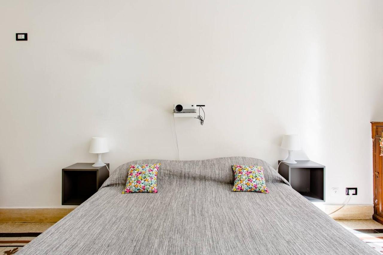 Il Lapino Hotell Palermo Exteriör bild