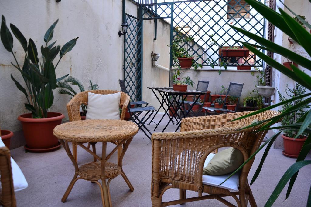 Il Lapino Hotell Palermo Exteriör bild